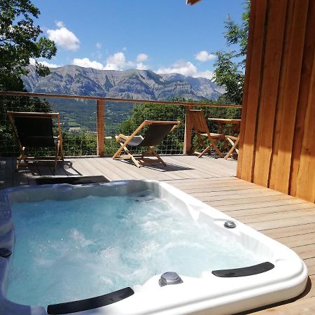 Saint-Julien-en-Champsaur Ma Cabane Des Hautes-Alpes מראה חיצוני תמונה