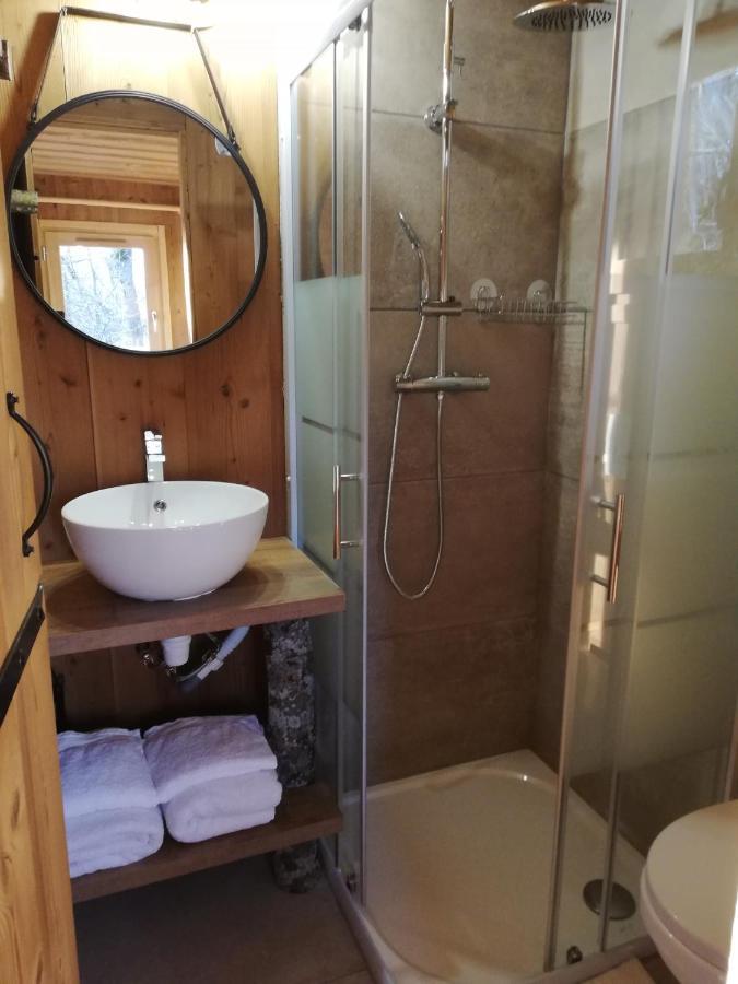 Saint-Julien-en-Champsaur Ma Cabane Des Hautes-Alpes מראה חיצוני תמונה